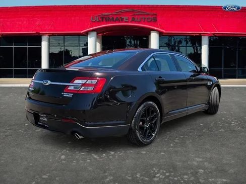Used 2013 Ford Taurus Limited FWD image 3