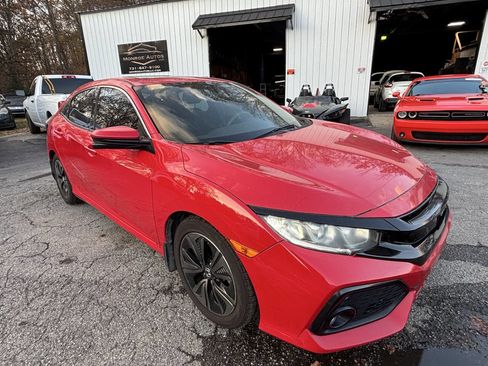 Used 2017 Honda Civic EX image 5
