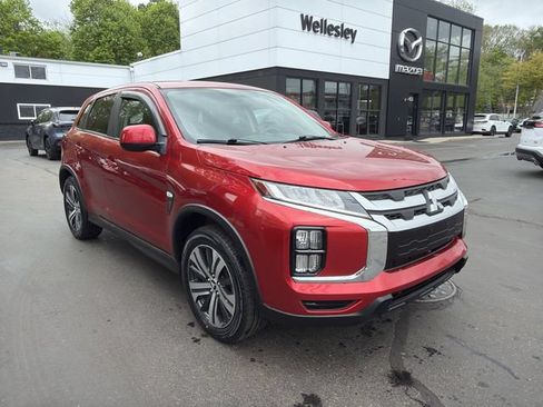 Used 2020 Mitsubishi Outlander Sport AWD image 2