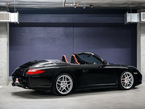 Used 2009 Porsche 911 Carrera S RWD image 3