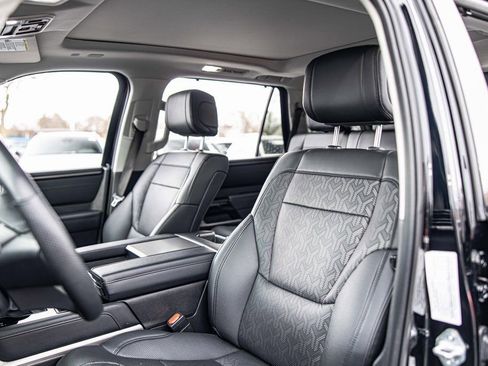 Used 2024 Toyota Sequoia Limited image 18