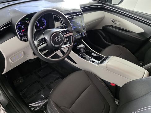 Used 2023 Hyundai Tucson SEL image 11