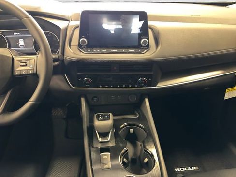 New 2026 Nissan Rogue SV AWD/4WD image 11