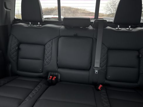 New 2026 Chevrolet Silverado 2500 LT w/ Trail Boss Package image 33