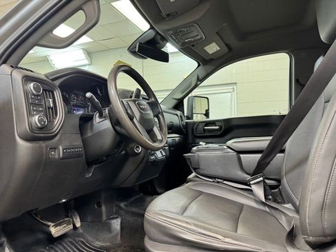 Used 2024 GMC Sierra 3500 Pro AWD/4WD image 14