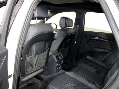 Used 2025 Audi SQ5 Premium Plus AWD/4WD image 20