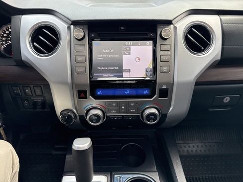Used 2019 Toyota Tundra Limited w/ Limited Premium Package image 20