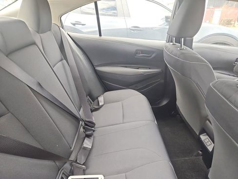 Used 2025 Toyota Corolla LE image 8