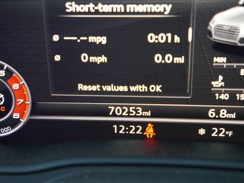 Used 2018 Audi SQ5 Prestige w/ Prestige Package image 10