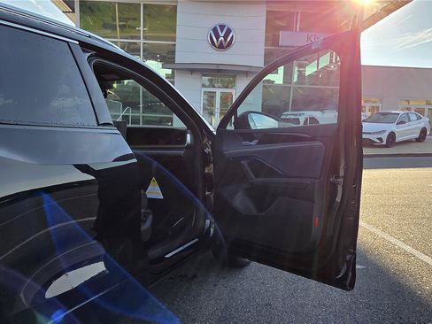 New 2026 Volkswagen Tiguan SEL R-Line AWD/4WD image 26