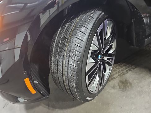 New 2026 BMW 530i xDrive 530i xDrive w/ Premium Package image 33