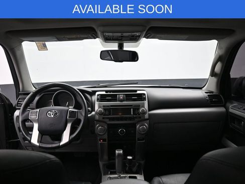 Used 2011 Toyota 4Runner SR5 w/ Premium Pkg w/Leather AWD/4WD image 27