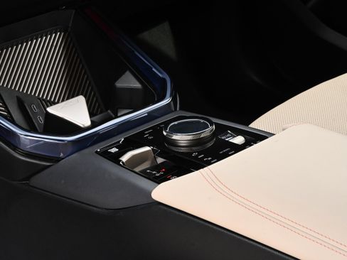 Certified 2025 BMW X3 xDrive30i w/ Premium Package image 22