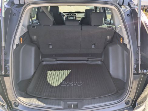 Used 2020 Honda CR-V LX image 12