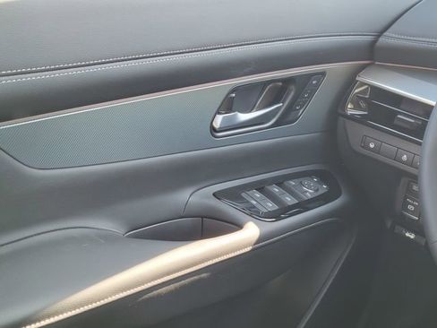 New 2025 Nissan Murano SL image 32