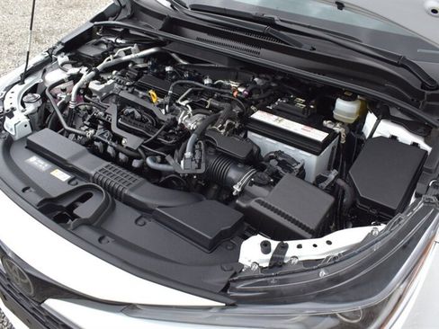 Used 2021 Toyota Corolla SE FWD image 31