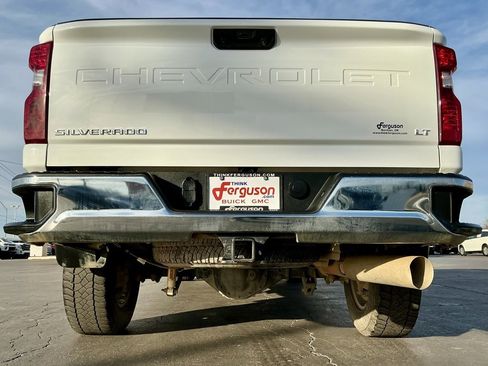 Used 2021 Chevrolet Silverado 2500 LT w/ Z71 Off-Road Package image 18