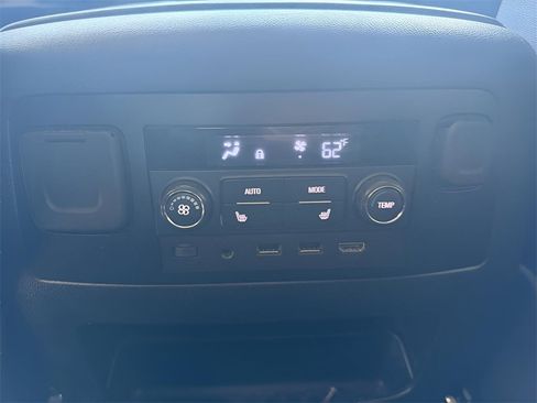 Used 2018 Chevrolet Tahoe Premier image 21