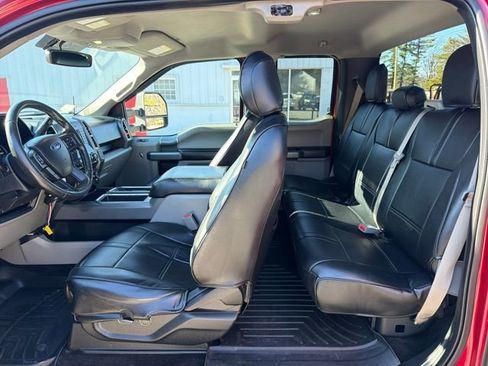 Used 2017 Ford F150 XLT w/ Equipment Group 301A Mid image 24