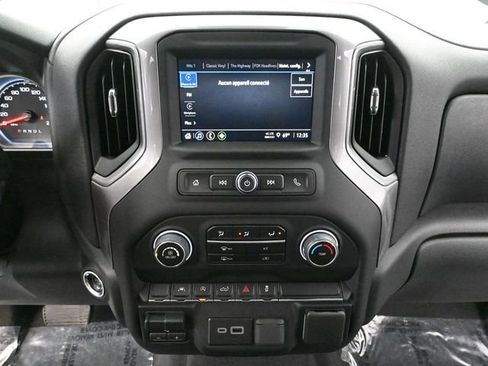 Used 2023 Chevrolet Silverado 1500 Custom image 31