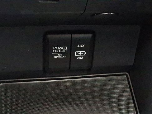 Used 2022 Honda Pilot Touring image 28