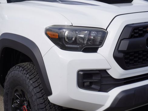 Used 2019 Toyota Tacoma TRD Pro image 3