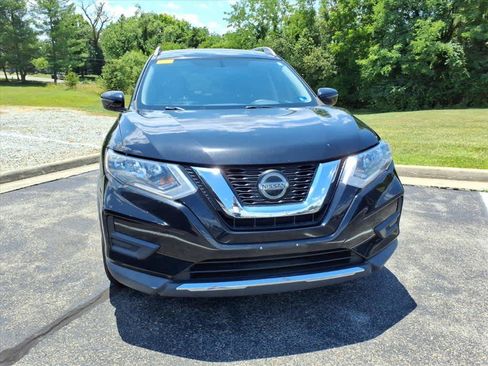 Used 2018 Nissan Rogue SV AWD/4WD image 7
