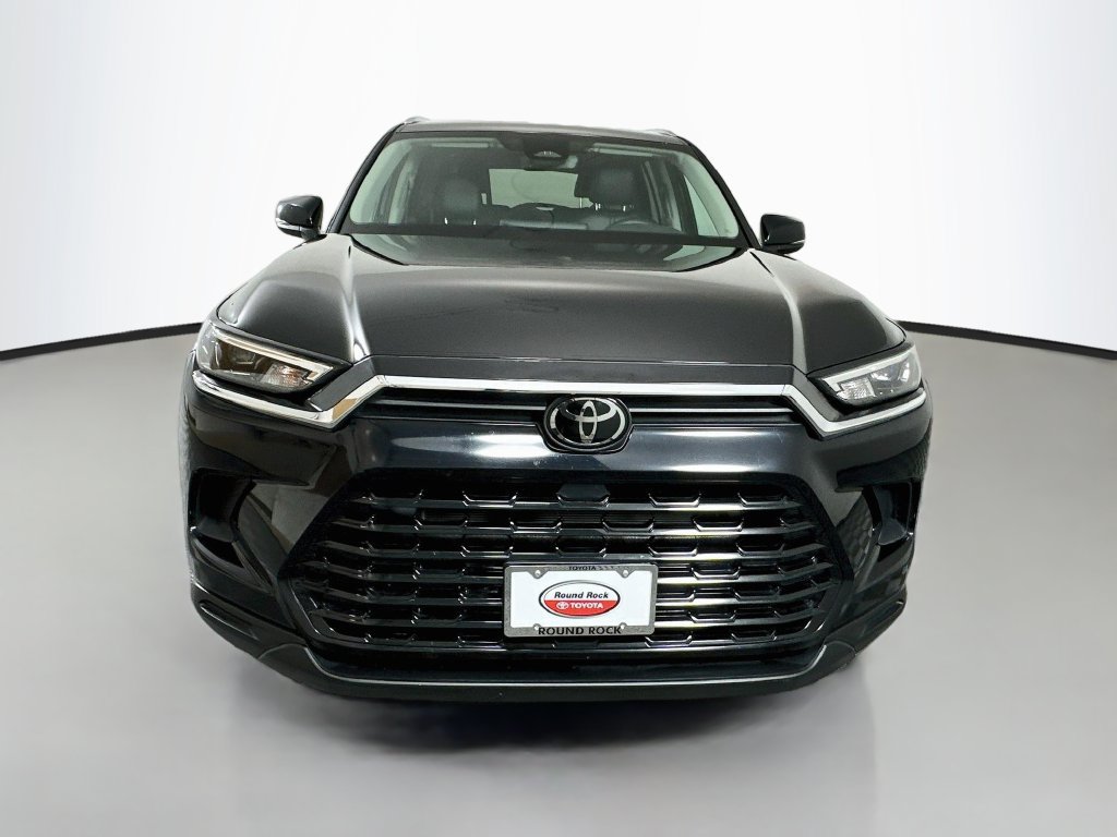 Used 2025 Toyota Grand Highlander FWD image 2