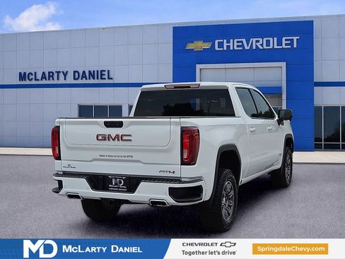 Used 2025 GMC Sierra 1500 AT4 AWD/4WD image 5