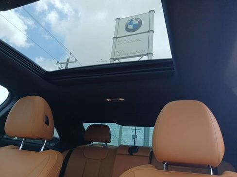 Used 2023 BMW 230i Coupe w/ Premium Package RWD image 23