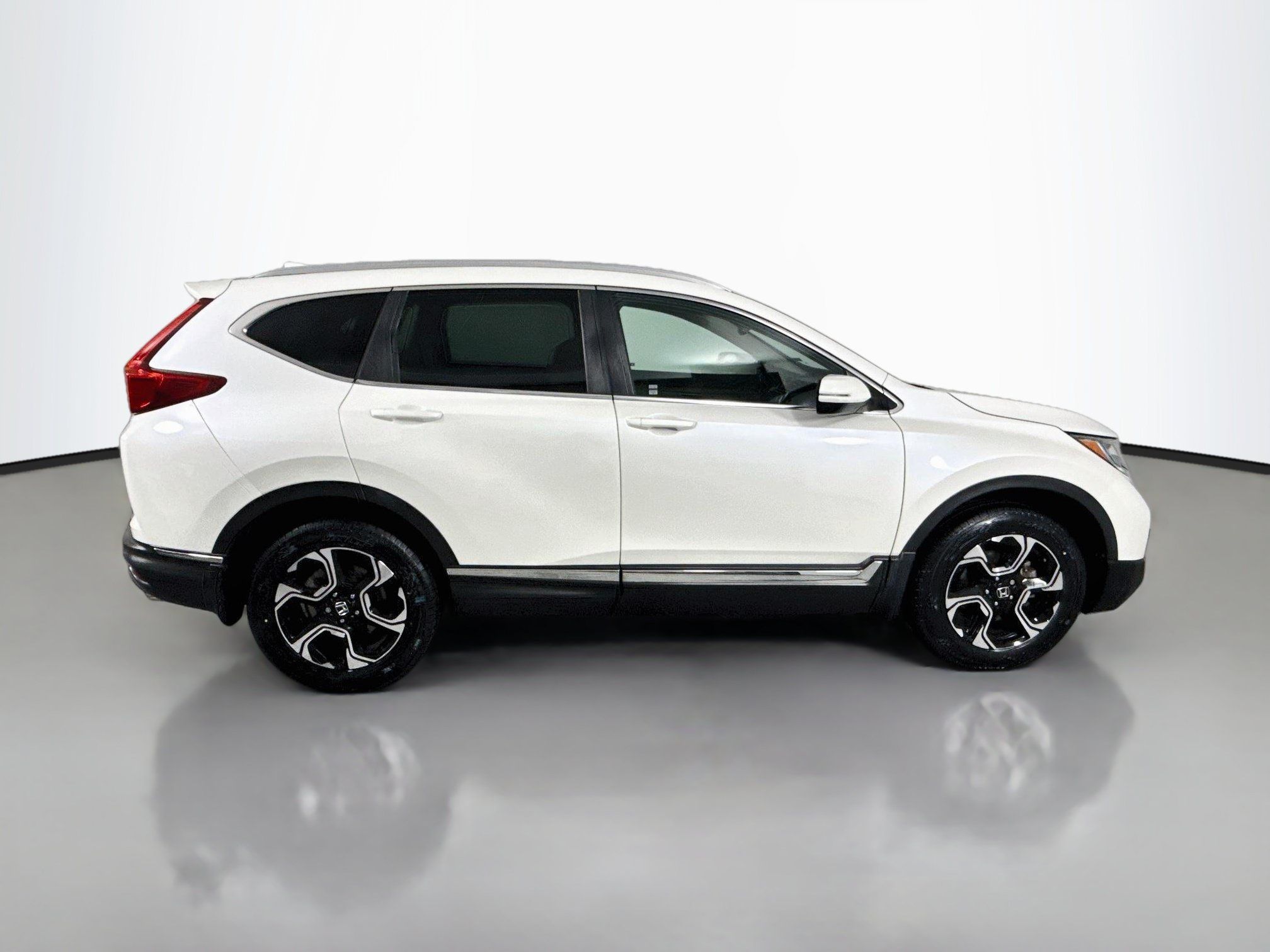 Used 2017 Honda CR-V Touring image 8