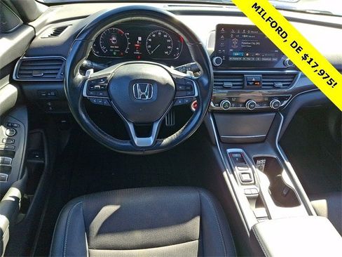 Used 2021 Honda Accord Sport image 11