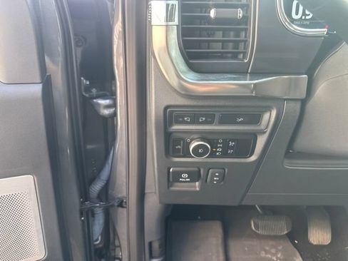 Used 2023 Ford F150 Lariat w/ Equipment Group 502A High AWD/4WD image 18