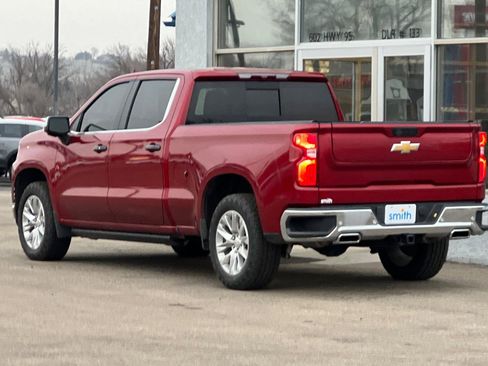 Used 2022 Chevrolet Silverado 1500 LTZ image 6