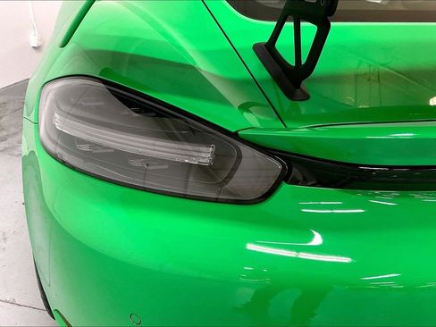 Used 2022 Porsche 718 Cayman GT4 image 30