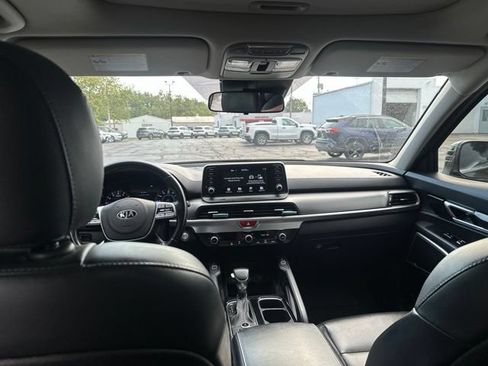 Used 2020 Kia Telluride S AWD/4WD image 11