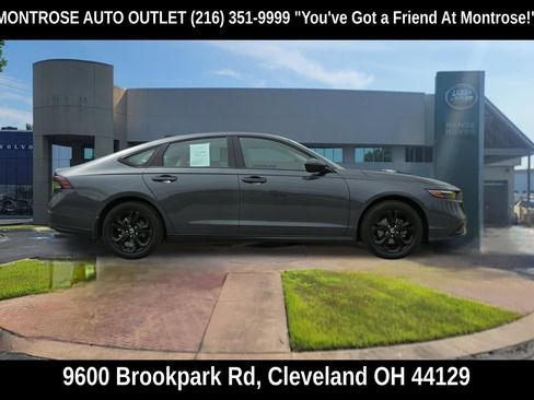 Used 2025 Honda Accord SE image 36