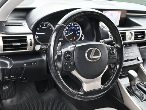 Used 2016 Lexus IS 200t w/ Navigation System Package RWD image 13