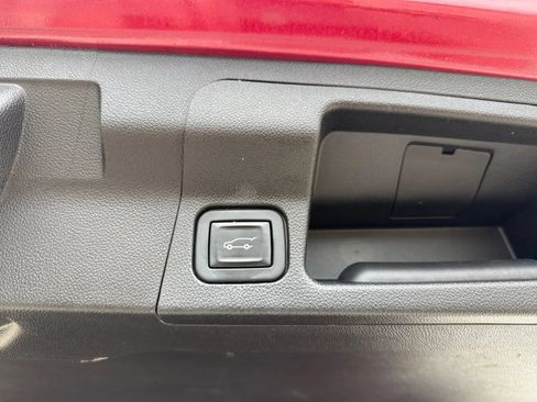 Used 2019 GMC Acadia SLE w/ Driver Alert Package I AWD/4WD image 10
