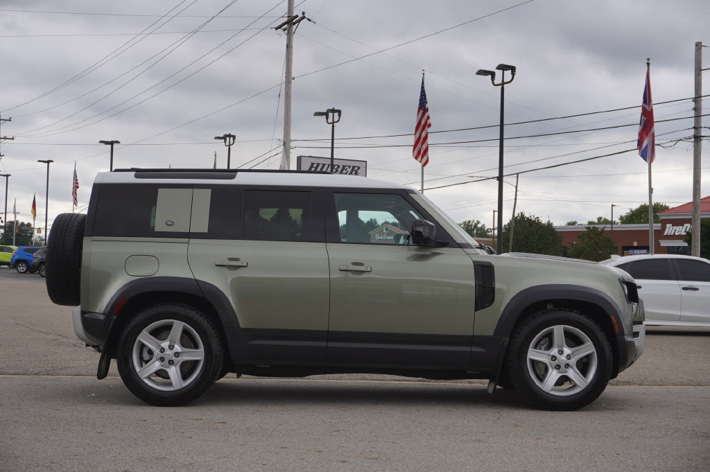 Used 2020 Land Rover Defender 110 SE AWD/4WD image 8