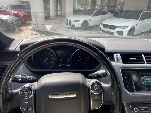 Used 2014 Land Rover Range Rover Sport HSE image 8