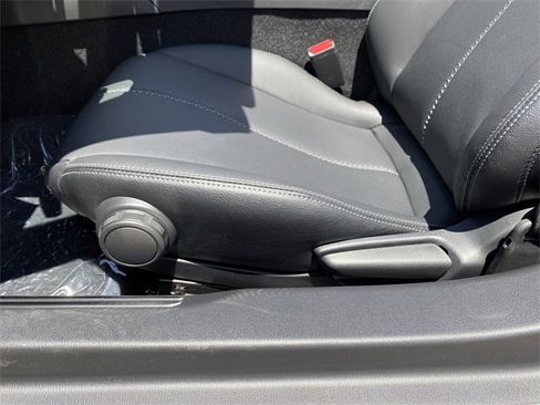 New 2025 MAZDA MX-5 Miata Grand Touring image 13