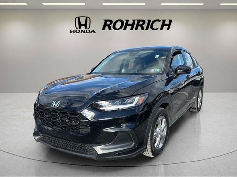 Used 2023 Honda HR-V LX image 1