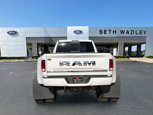 Used 2018 RAM 3500 Laramie Longhorn image 6