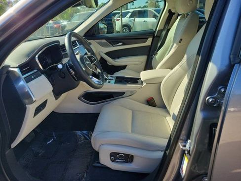 Used 2023 Jaguar F-PACE R-Dynamic S AWD/4WD image 22