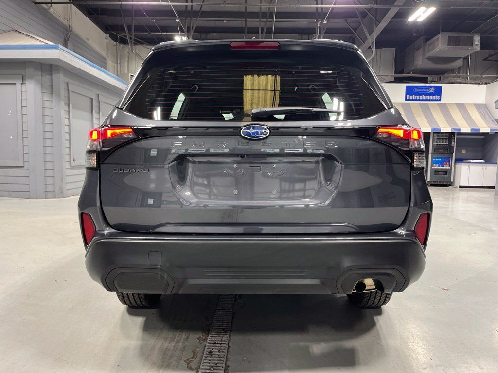 Used 2026 Subaru Forester AWD/4WD image 7