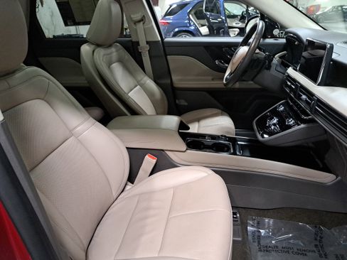 Used 2022 Lincoln Corsair Reserve w/ Equipment Group 201A image 10