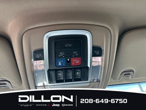 Used 2022 RAM 3500 Laramie AWD/4WD image 5
