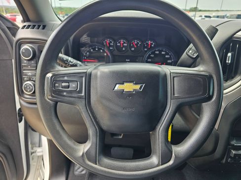 Used 2023 Chevrolet Silverado 2500 Custom w/ Custom Value Package AWD/4WD image 17
