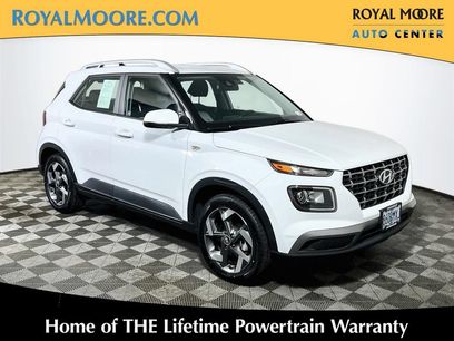 Used 2021 Hyundai Venue SEL w/ Cargo Package